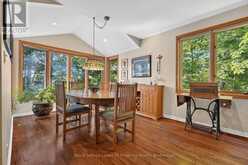 40 ENTRANCE DRIVE | Bracebridge Ontario | Slide Image Thirteen
