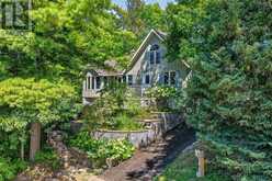 40 ENTRANCE DRIVE | Bracebridge Ontario | Slide Image Two