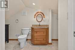 40 ENTRANCE DRIVE | Bracebridge Ontario | Slide Image Thirty-eight