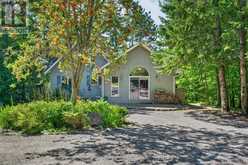 40 ENTRANCE DRIVE | Bracebridge Ontario | Slide Image Forty-one