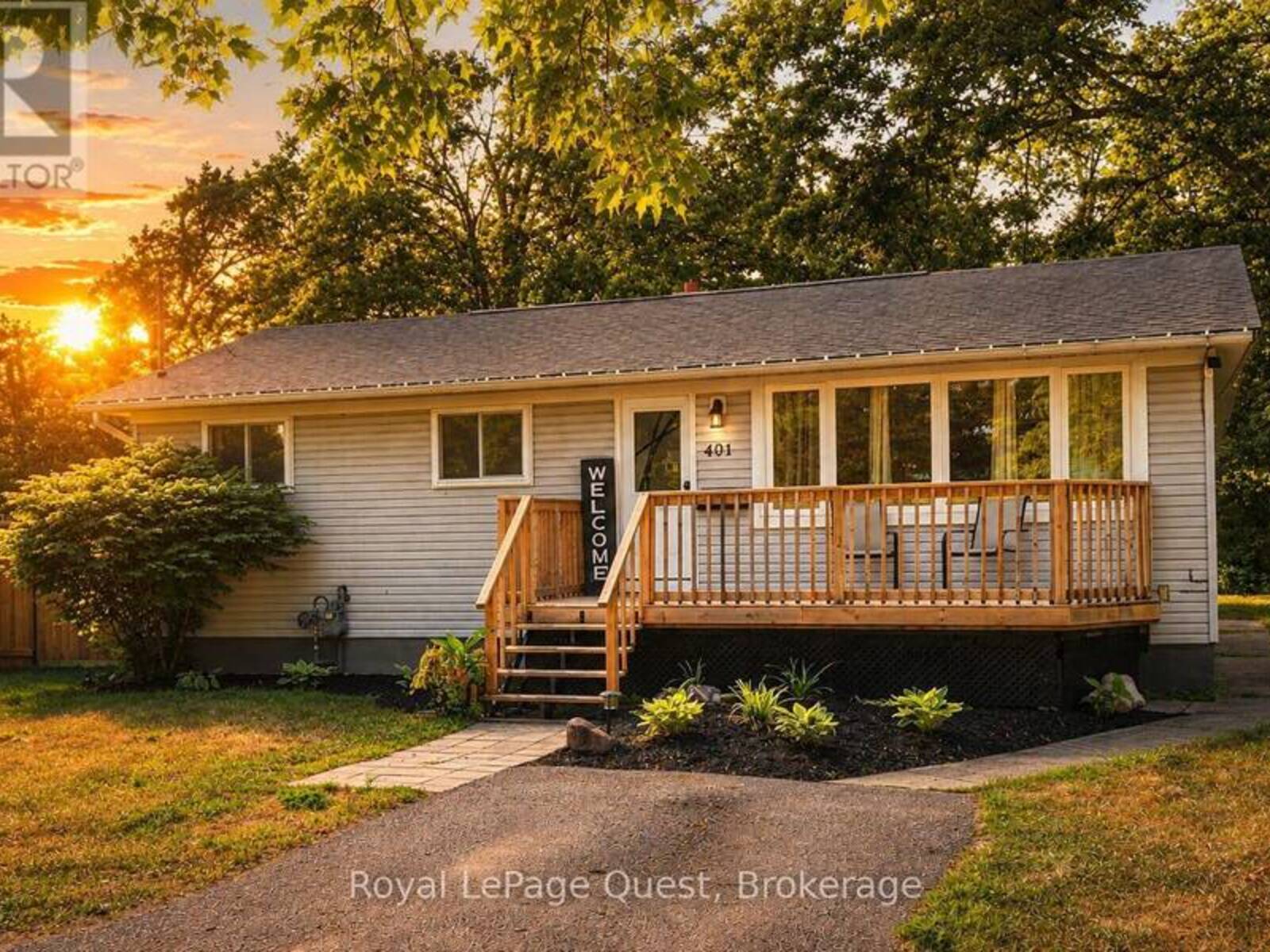 401 MISSISSAGA STREET W, Orillia, Ontario L3V 3C4