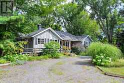 590 HOTCHKISS STREET | Gravenhurst Ontario | Slide Image Four