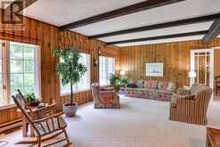 590 HOTCHKISS STREET | Gravenhurst Ontario | Slide Image Eight