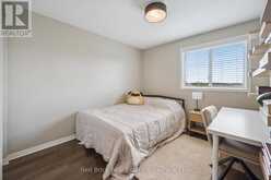 17 DAVISON DR | Guelph Ontario | Slide Image Eighteen