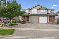 17 DAVISON DR | Guelph Ontario | Slide Image Three