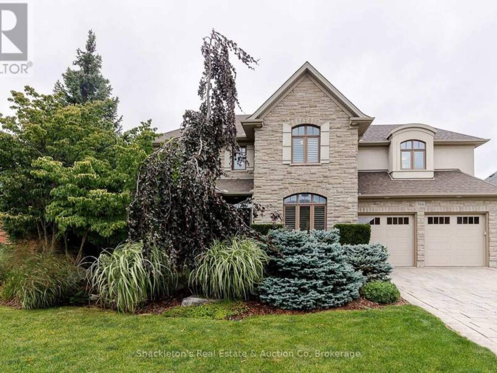 766 EAGLETRACE DRIVE, London, Ontario N6G 0E9