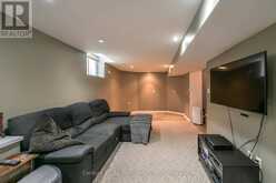 16 FRONTIER AVENUE | Orillia Ontario | Slide Image Forty