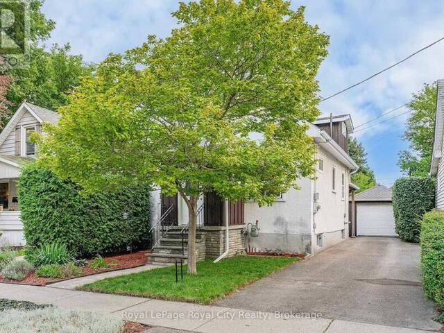 19 WALTER STREET Guelph Ontario, N1E 5N9 - 2 Bedrooms Home For Sale