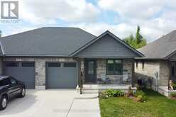 600 25TH AVENUE | Hanover Ontario | Slide Image One