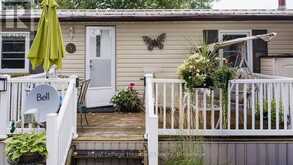 41 CHEROKEE LANE | Goderich Ontario | Slide Image Eighteen