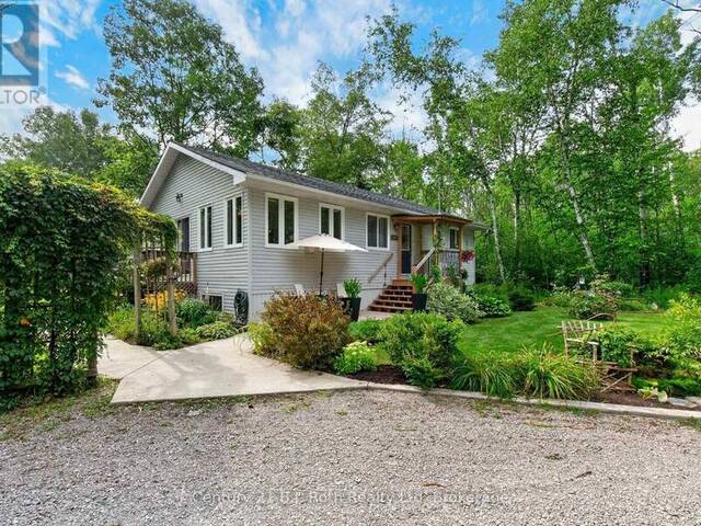 24 CRESCENT DRIVE Tay Ontario, L0K 2A0 - 3 Bedrooms Waterfront Home For sale
