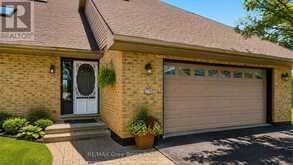 102 MARY AVENUE | Owen Sound Ontario | Slide Image Three
