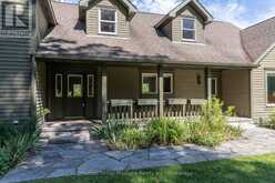 577 CANAL ROAD | Huntsville Ontario | Slide Image Four