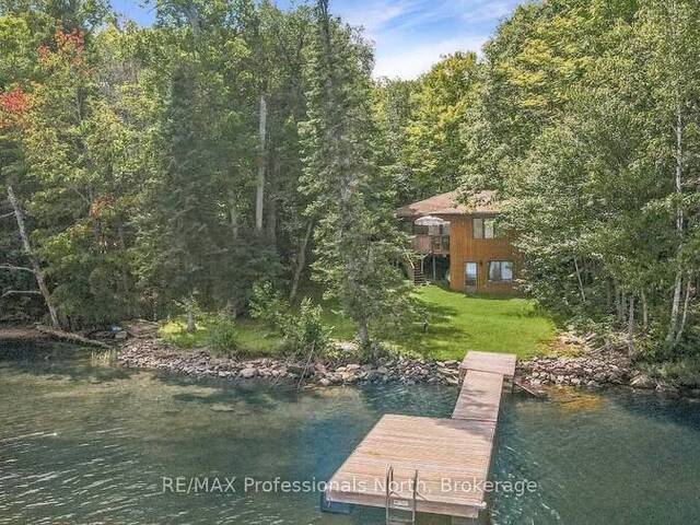 3382 KUSHOG LAKE ROAD Haliburton Ontario, K0M 1S0 - 3 Bedrooms Waterfront Home For sale