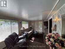 8 KENORA TRAIL | Wasaga Beach Ontario | Slide Image Sixteen