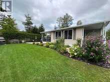 8 KENORA TRAIL | Wasaga Beach Ontario | Slide Image Four