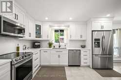 571 DAVID STREET E | Gravenhurst Ontario | Slide Image One