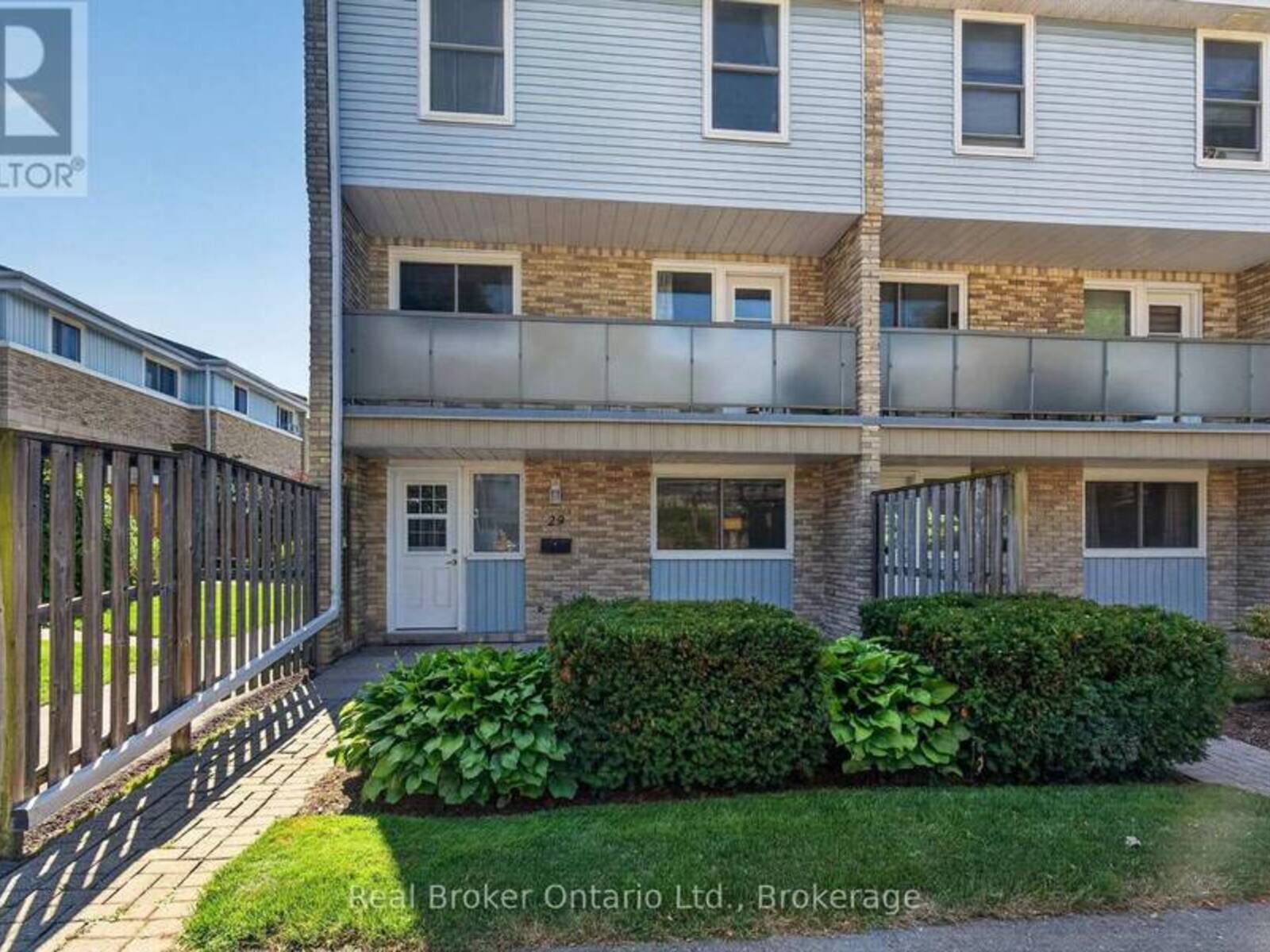 29 - 35 BRECKENRIDGE DRIVE, Kitchener, Ontario N2B 3H5