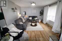 72 3RD STREET | Hanover Ontario | Slide Image Six