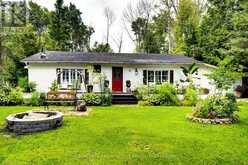 22 BALSAM STREET | Tiny Ontario | Slide Image Three