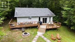 215 SANDWOOD DRIVE | Magnetawan Ontario | Slide Image Two