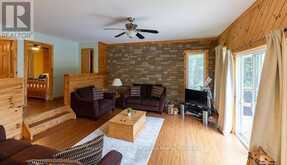215 SANDWOOD DRIVE | Magnetawan Ontario | Slide Image Nine