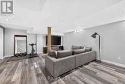 20 EDISON CRESCENT | Stratford Ontario | Slide Image Thirty-two