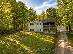 1084 BONNIE LAKE ROAD Bracebridge Ontario, P1L 1W9
