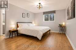 1084 BONNIE LAKE ROAD | Bracebridge Ontario | Slide Image Thirteen