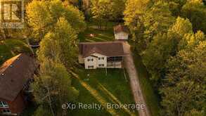 1084 BONNIE LAKE ROAD | Bracebridge Ontario | Slide Image Four