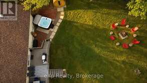 1084 BONNIE LAKE ROAD | Bracebridge Ontario | Slide Image Nine