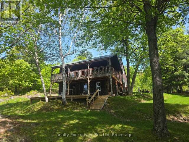 85 LADDS ROAD Whitestone Ontario, P0A 1G0 - 7 Bedrooms Waterfront Home For sale