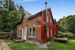 1289 GRAHAM ROAD | Gravenhurst Ontario | Slide Image Thirty-one