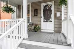 386 ALBERT STREET | Stratford Ontario | Slide Image Three