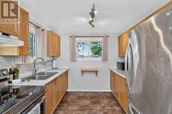 58 MAITLAND DRIVE | Barrie Ontario | Slide Image Seven