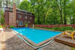 869 MUSKOKA ROAD 10 | Huntsville Ontario | Slide Image Thirty-five