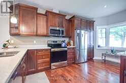 26 DRUMMOND DRIVE | Penetanguishene Ontario | Slide Image Nine