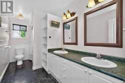 13 CHARLES STREET | Penetanguishene Ontario | Slide Image Nineteen