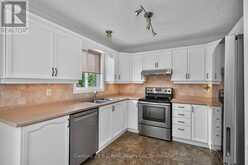 13 CHARLES STREET | Penetanguishene Ontario | Slide Image Nine