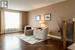 269 PINE DRIVE | Barrie Ontario | Slide Image Eight