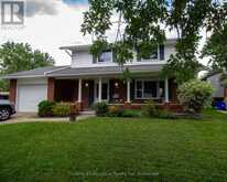 6 BRAESIDE ROAD | Fergus Ontario | Slide Image One