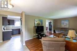 6 BRAESIDE ROAD | Fergus Ontario | Slide Image Five