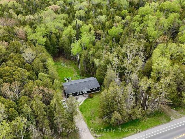 7221 6 HIGHWAY Tobermory Ontario, N0H 2R0 - 3 Bedrooms Home For Sale