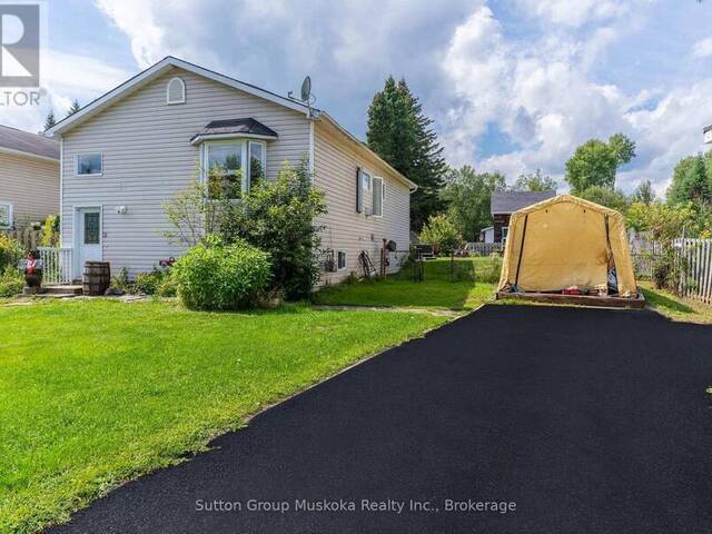 184 MAIN STREET Emsdale Ontario, P0A 1M0 - 3 Bedrooms Home For Sale