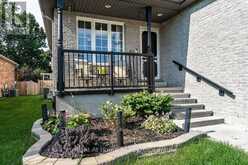 301 NORMAN STREET | Stratford Ontario | Slide Image Three
