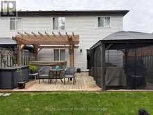 301 NORMAN STREET | Stratford Ontario | Slide Image Thirty-two