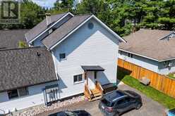 99 SPENCER STREET | Bracebridge Ontario | Slide Image Seventeen