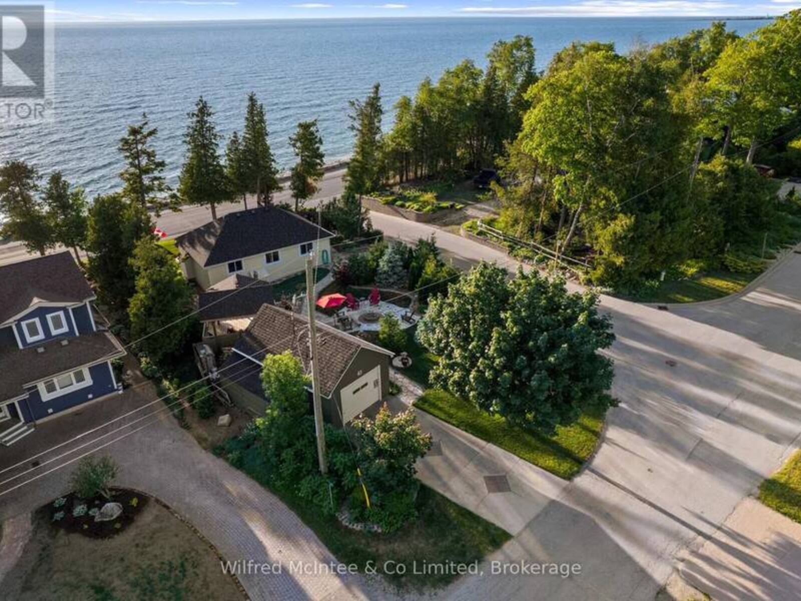 43 FENTON DRIVE, Port Elgin, Ontario N0H 2C5
