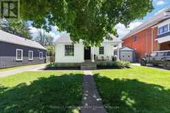 131 BRUCE STREET S | Thornbury Ontario | Slide Image One