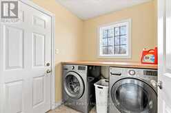 180 RIDGEWOOD CRESCENT | St. Marys Ontario | Slide Image Sixteen
